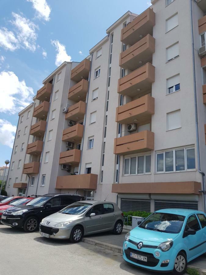 Antonella Apartment Split Exteriör bild